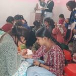 girls leaning free beauty and mehendi